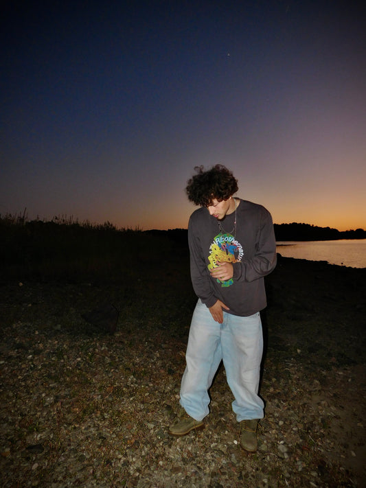 LONG SLEEVE